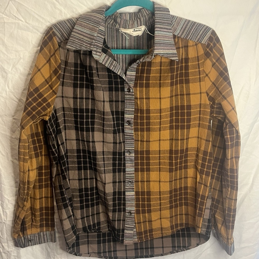 Savanna Jane Shirt Size M Brown Gray Black Plaid Long Sleeve Button Down Cotton